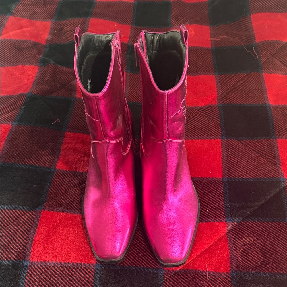 Chrome Pink Cowgirl Boots
